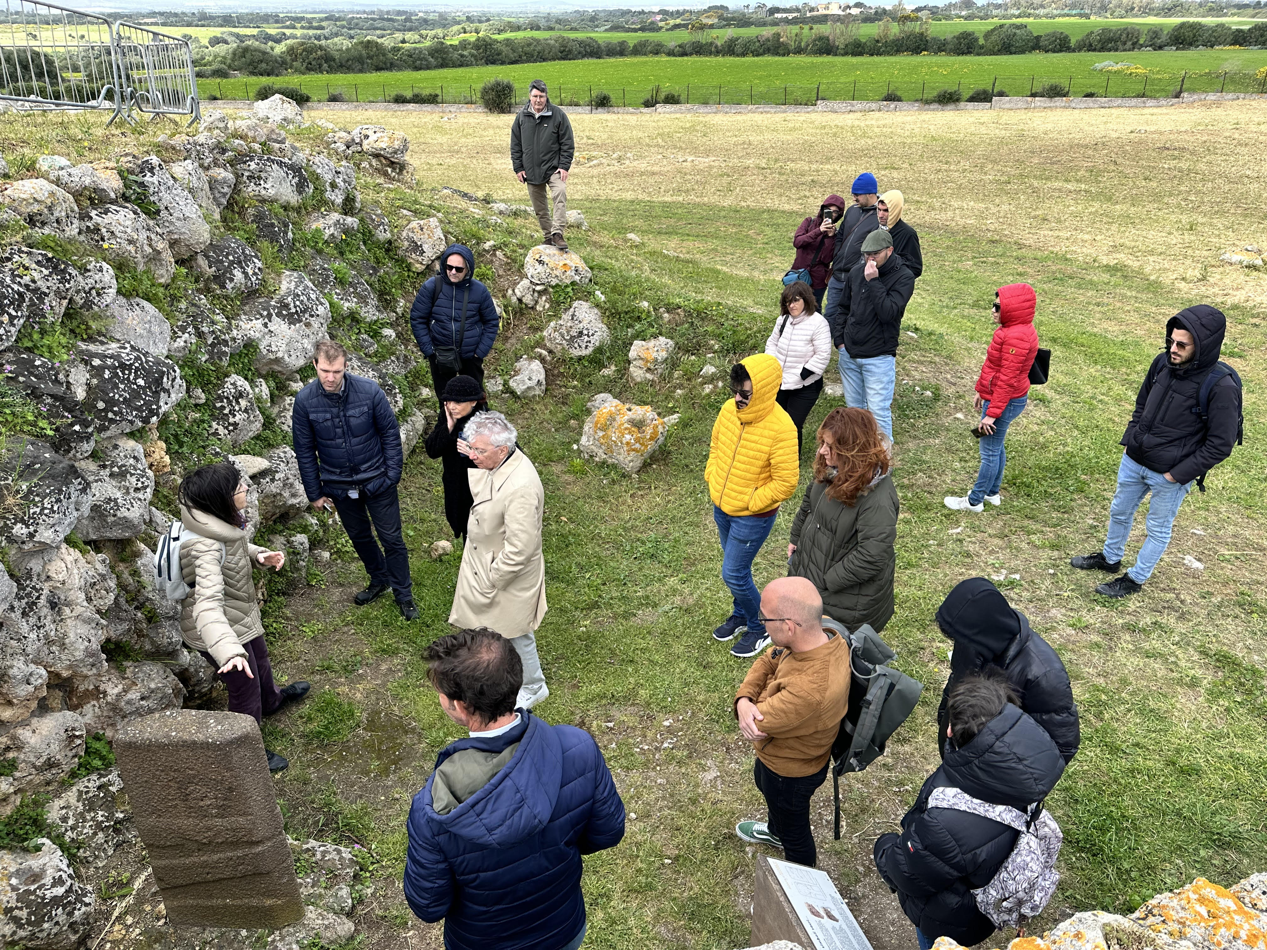 Visita a Monte d'Accoddi 1