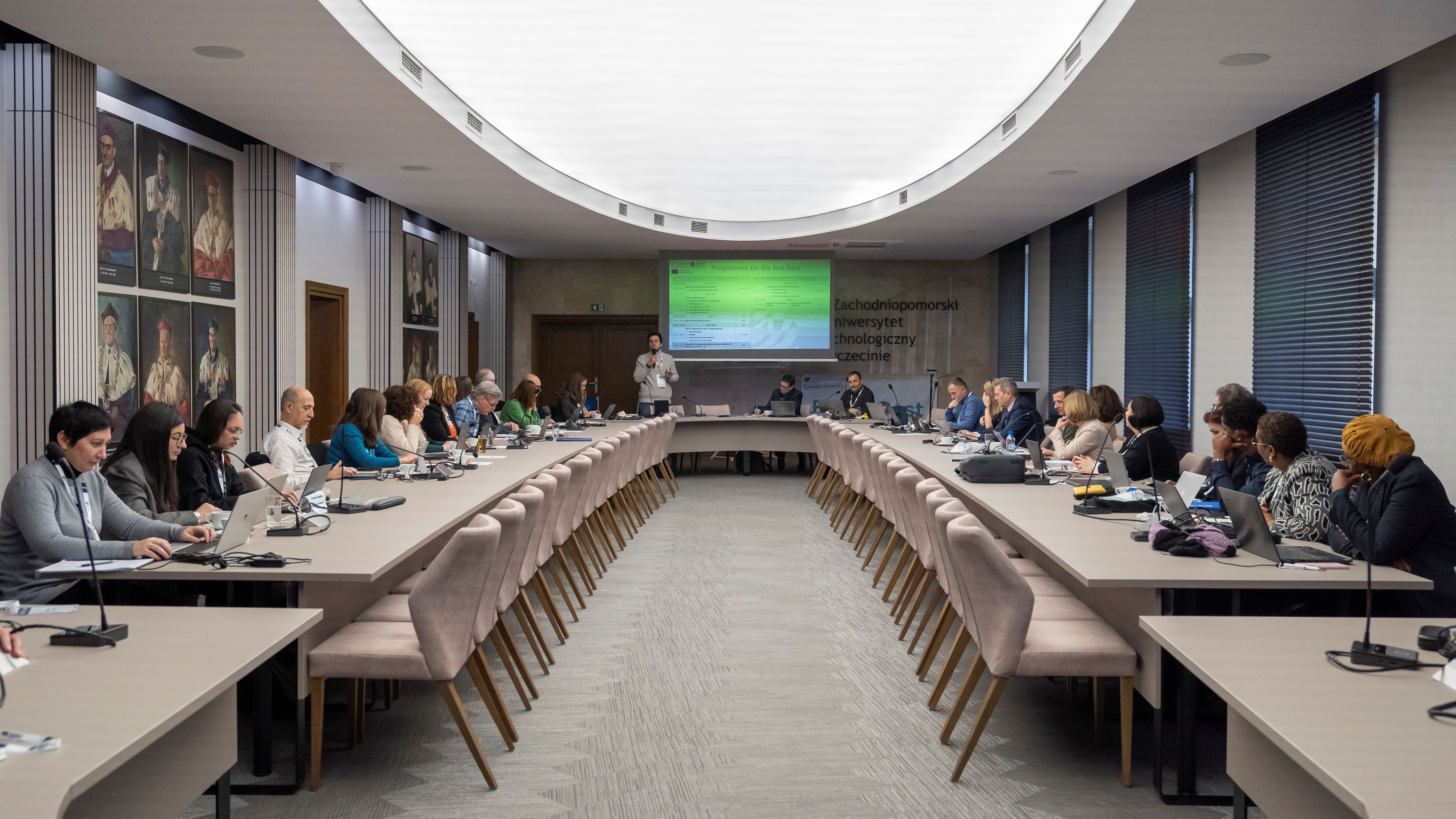 Tavolo partecipanti EUNICoast