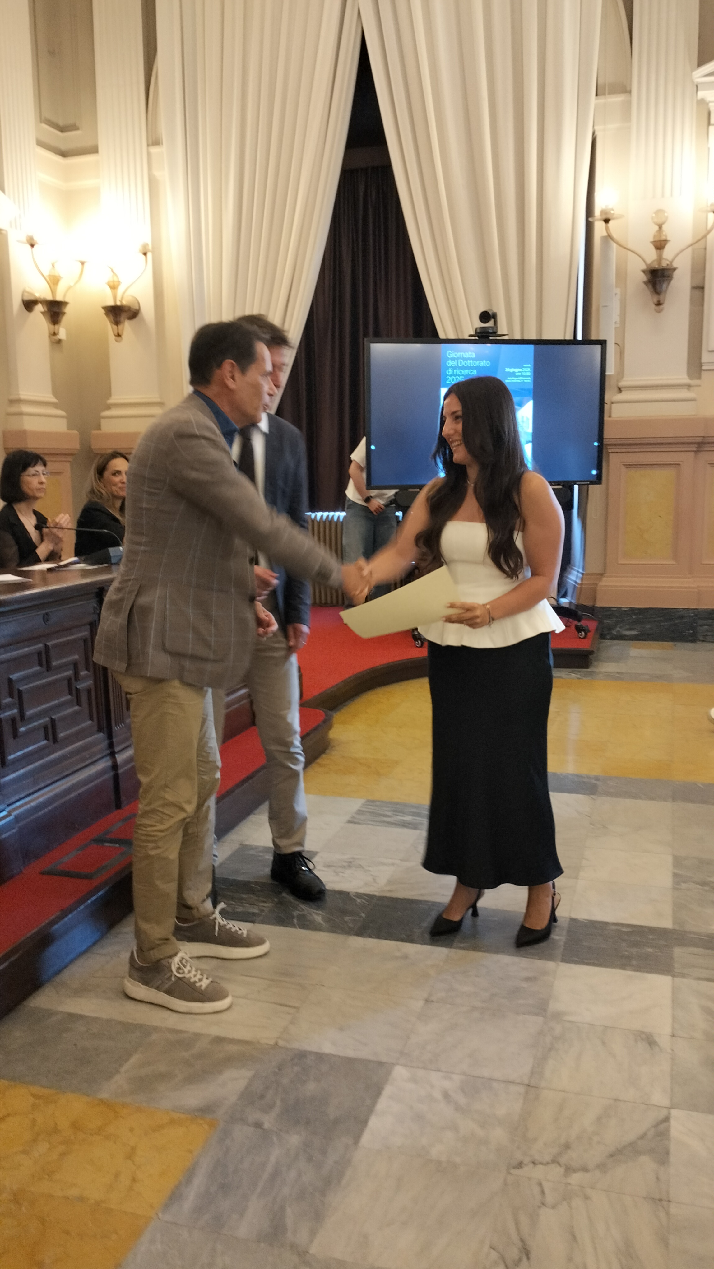 Dott.ssa Ilenia Azzena, riceve la menzione speciale per la sua tesi