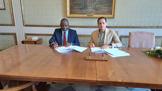 Uniss2Africa_Albert Makochekanwa e Andrea Piana firmano un accordo