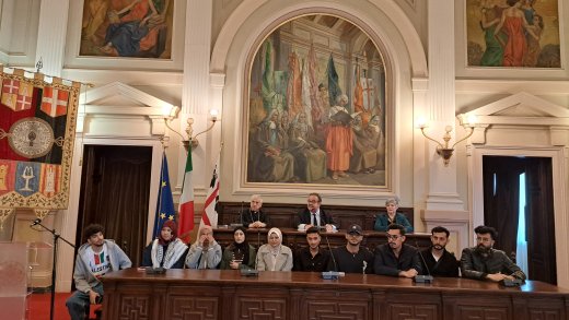 Studenti palestinesi in aula magna Uniss alla conferenza stampa