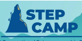 logo step camp montagna su sfondo blu logo step camp montagna su sfondo blu