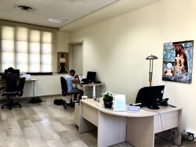 Sala Biblioteca accessibile Sala Biblioteca accessibile